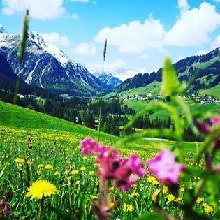 412 Kunners Oostenrijk * Mittelberg